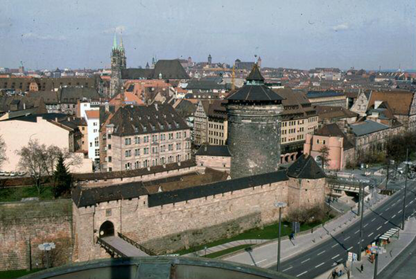 <p>Die Nürnberger Stadtmauer</p>
